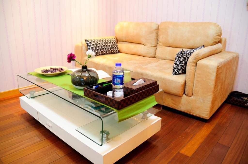 i Shangju Service Apartment Shanghai Bagian luar foto