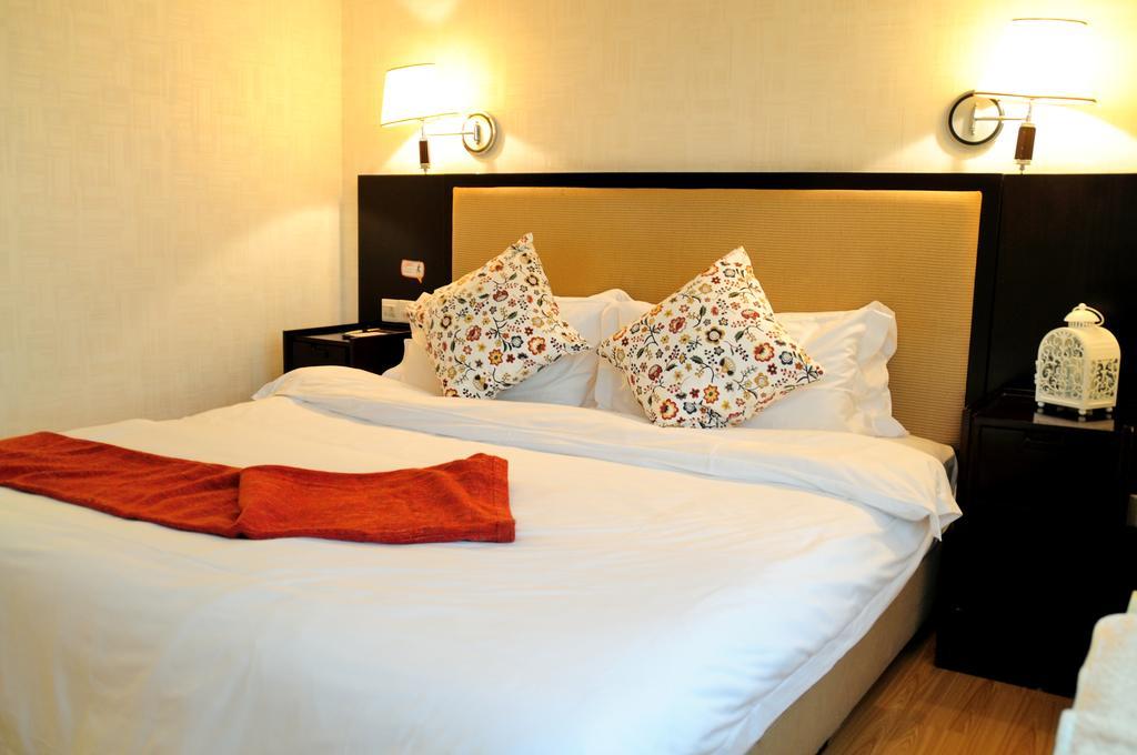 i Shangju Service Apartment Shanghai Bagian luar foto