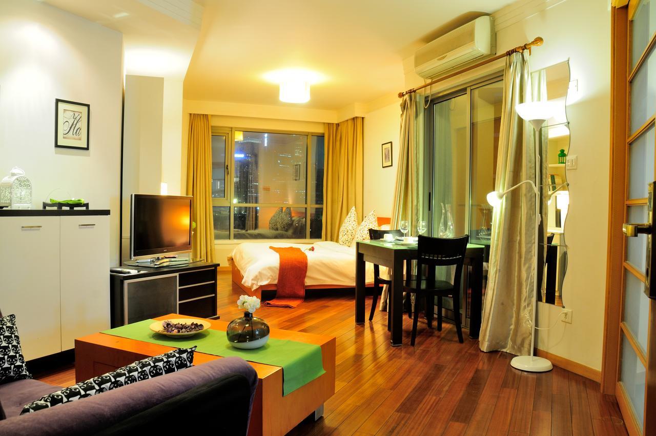 i Shangju Service Apartment Shanghai Bagian luar foto